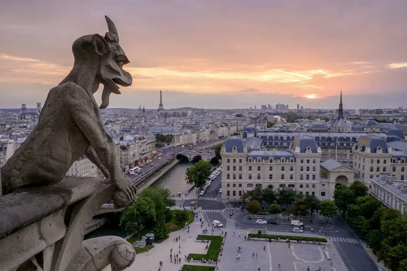 Invalides
