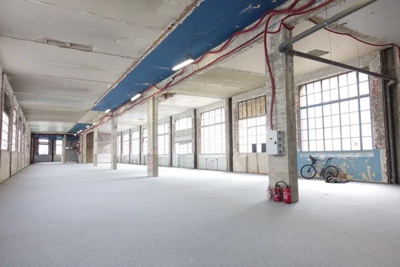 Le Hangar du 15ème - Photo 1