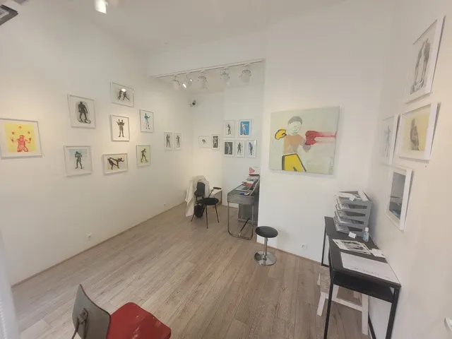 Showroom 15