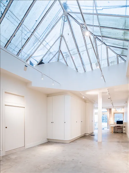 Showroom C