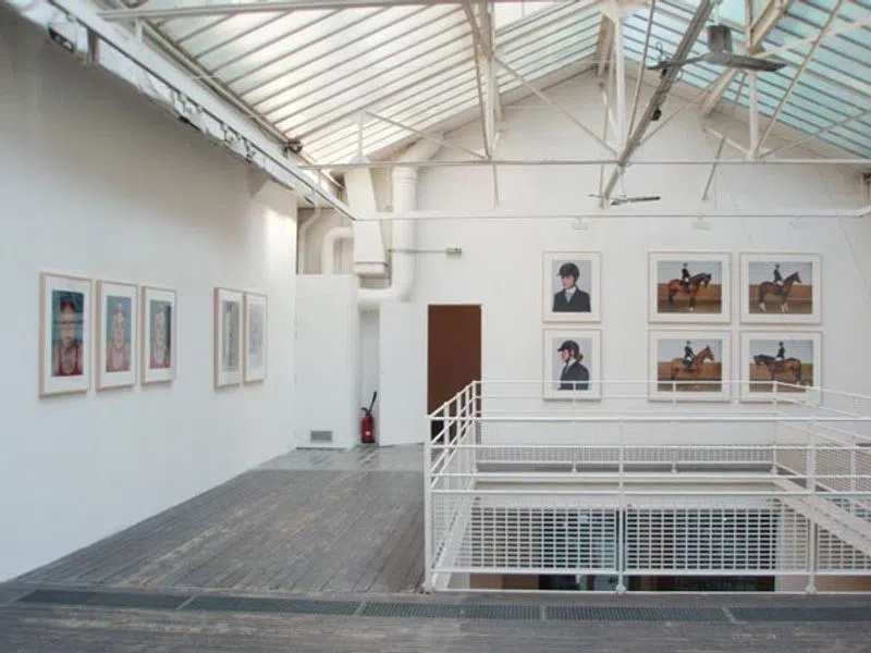 Showroom Calvaire - Photo 6