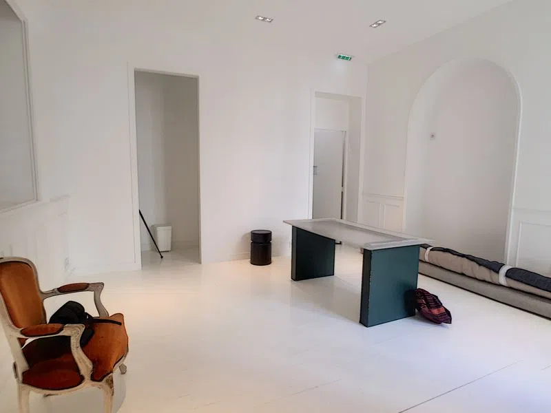 Showroom Eden - Photo 5