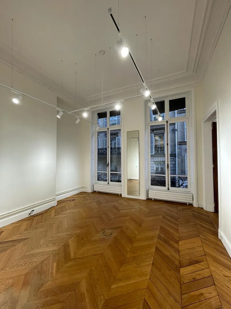 Showroom Gabrielle - Photo 2