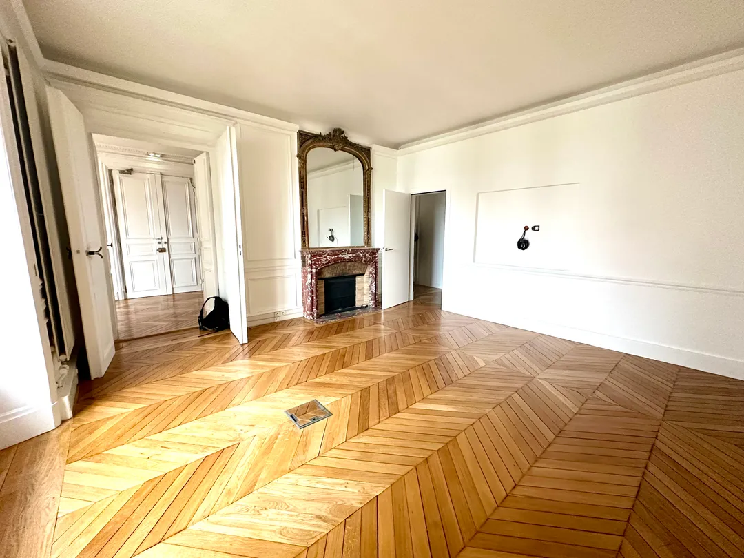 Showroom Haussmann - Photo 7