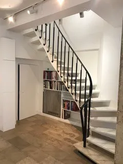 Showroom High - Photo 2