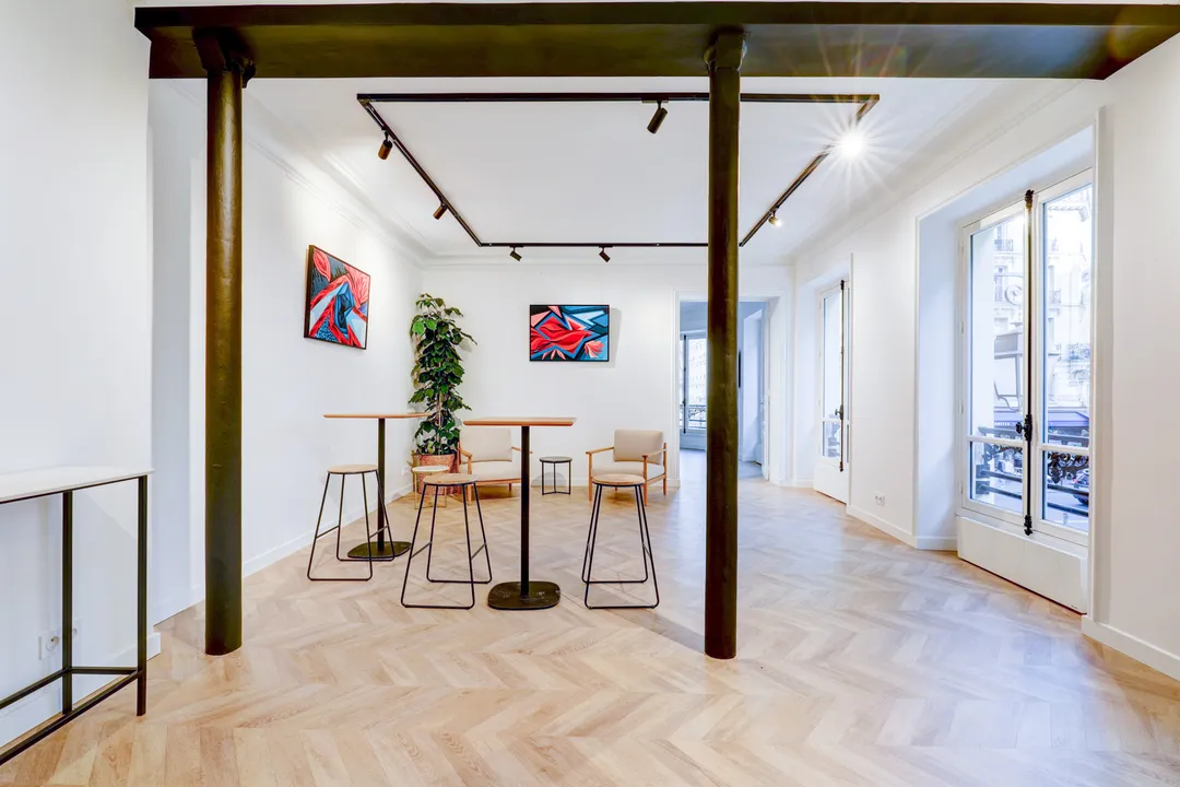 Showroom L2 - Photo 5