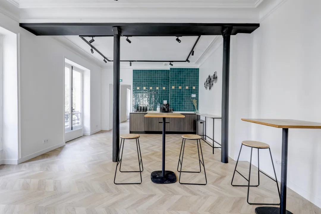 Showroom L2 - Photo 7