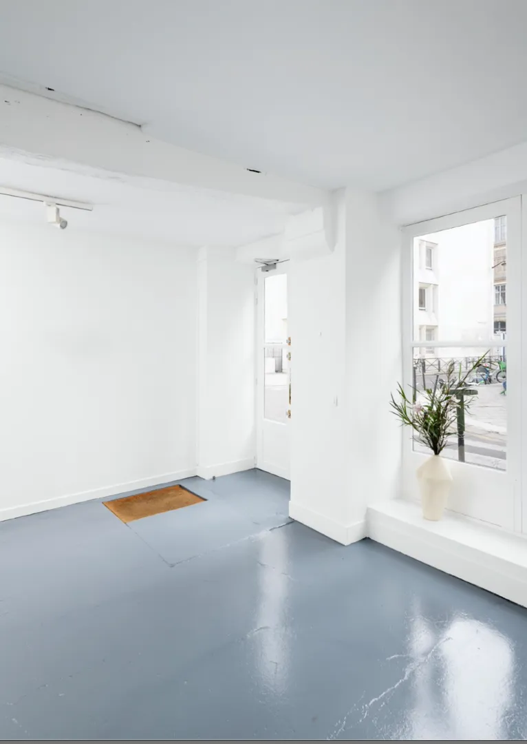 Showroom V - Photo 2