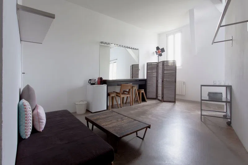 Studio 17 - Photo 4