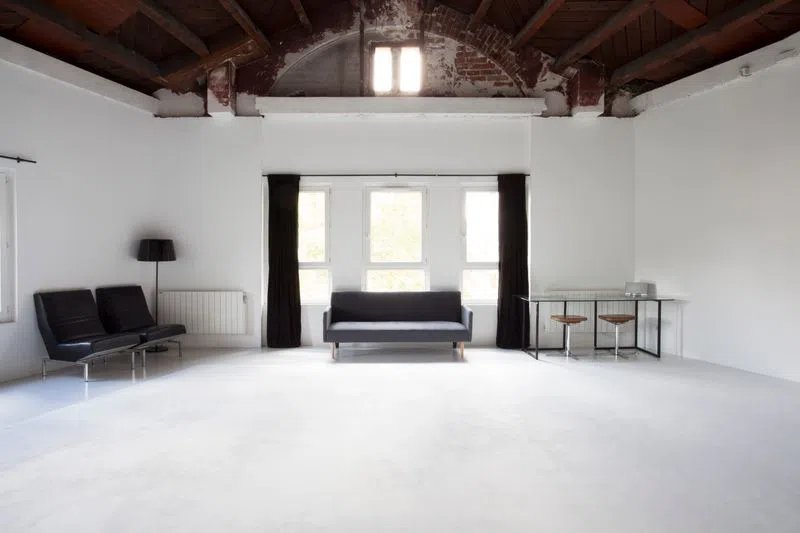 Studio 17 - Photo 6